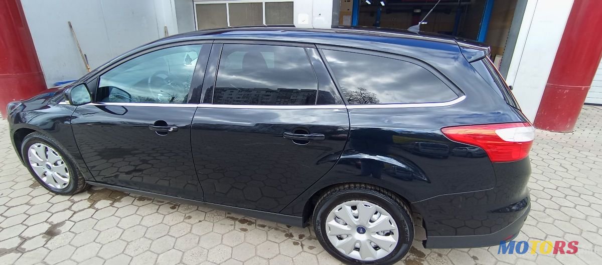 2012' Ford Focus photo #5