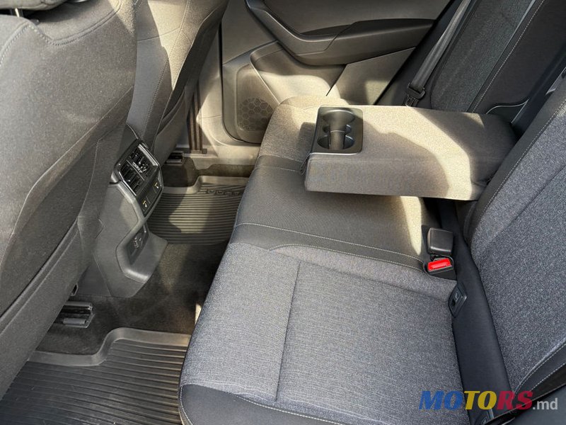 2020' Skoda Karoq Style photo #5