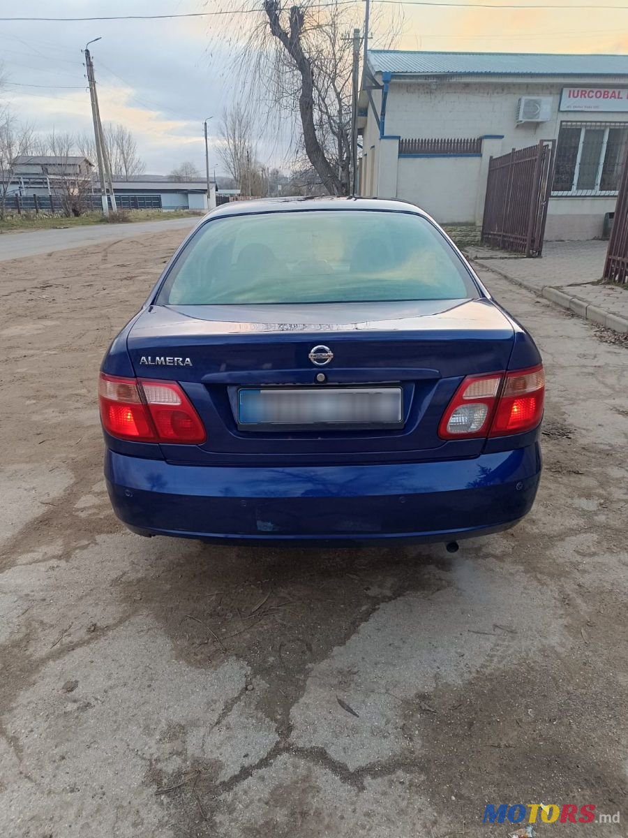 2002' Nissan Almera photo #5