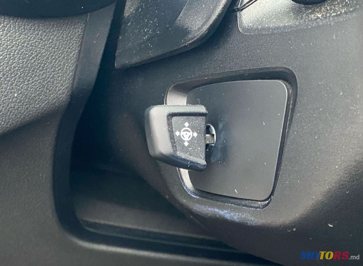 2017' BMW 5 Series photo #5