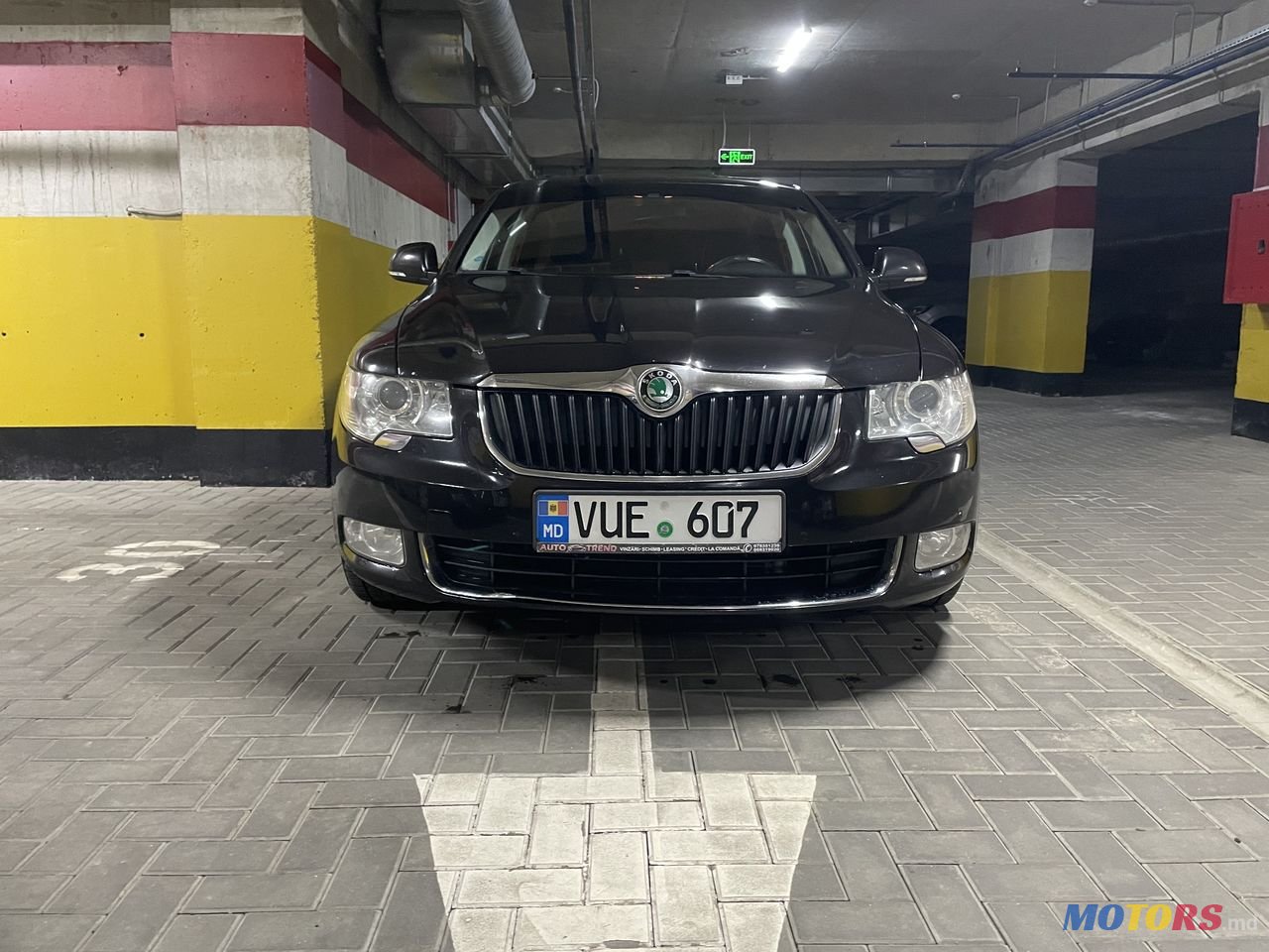 2012' Skoda Superb photo #1