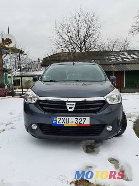 2012' Dacia Lodgy photo #1