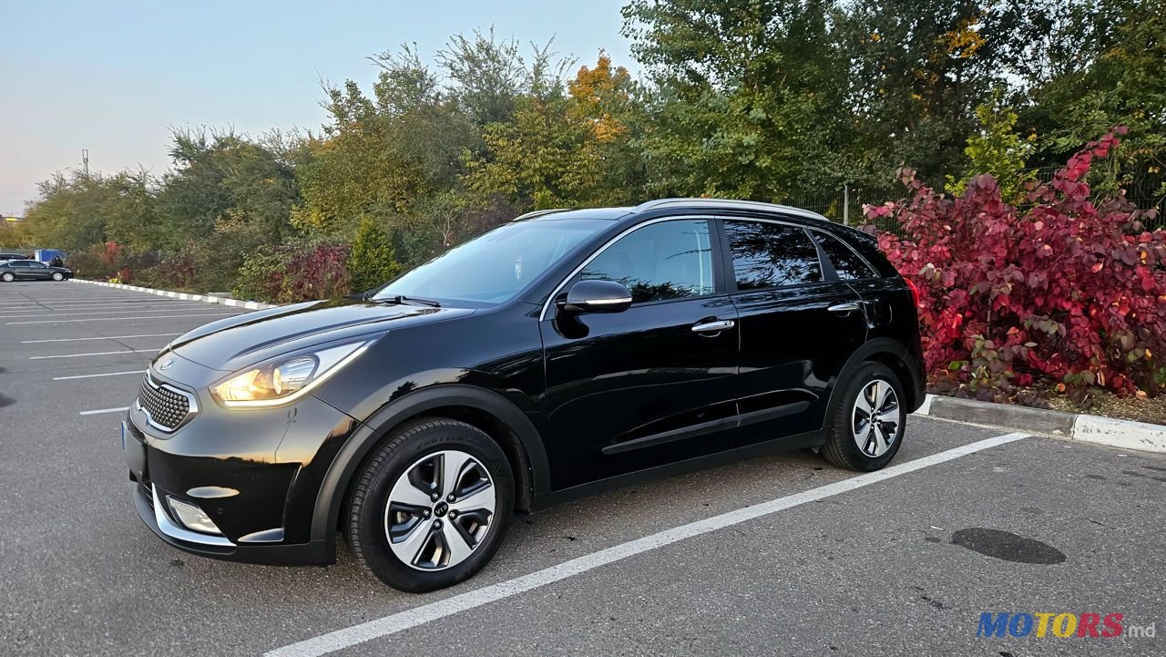 2017' Kia Niro photo #1