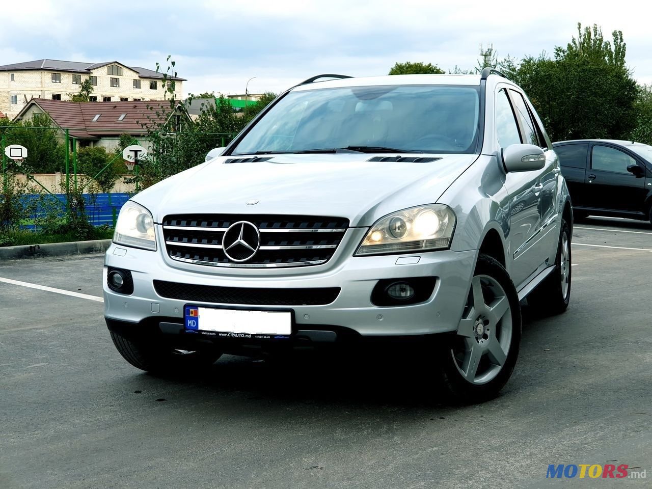2008' Mercedes-Benz M Класс photo #1