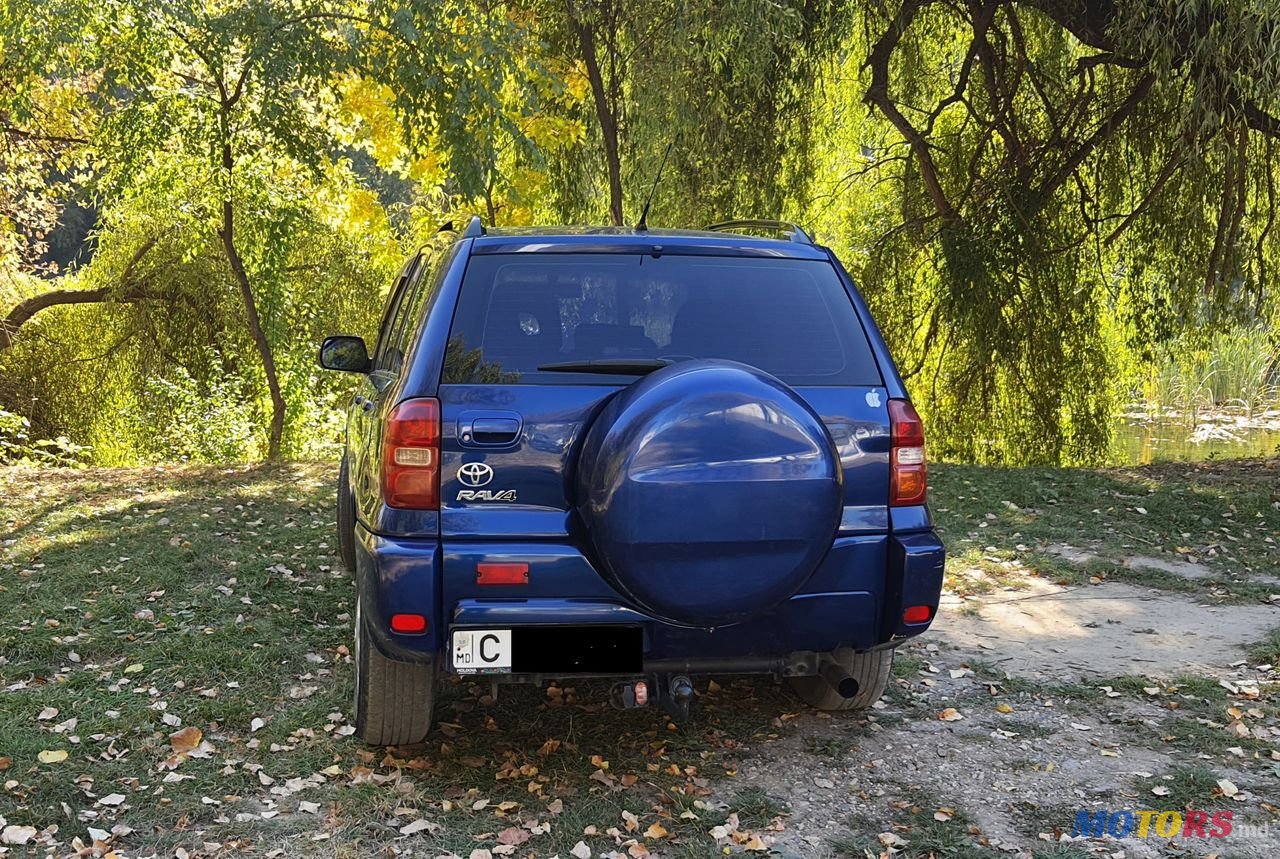 2004' Toyota RAV4 photo #5