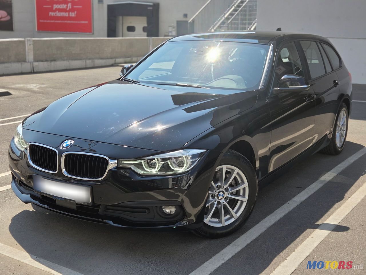 2017' BMW 3 Series photo #3