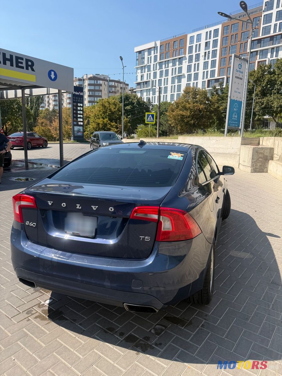 2015' Volvo S60 photo #3