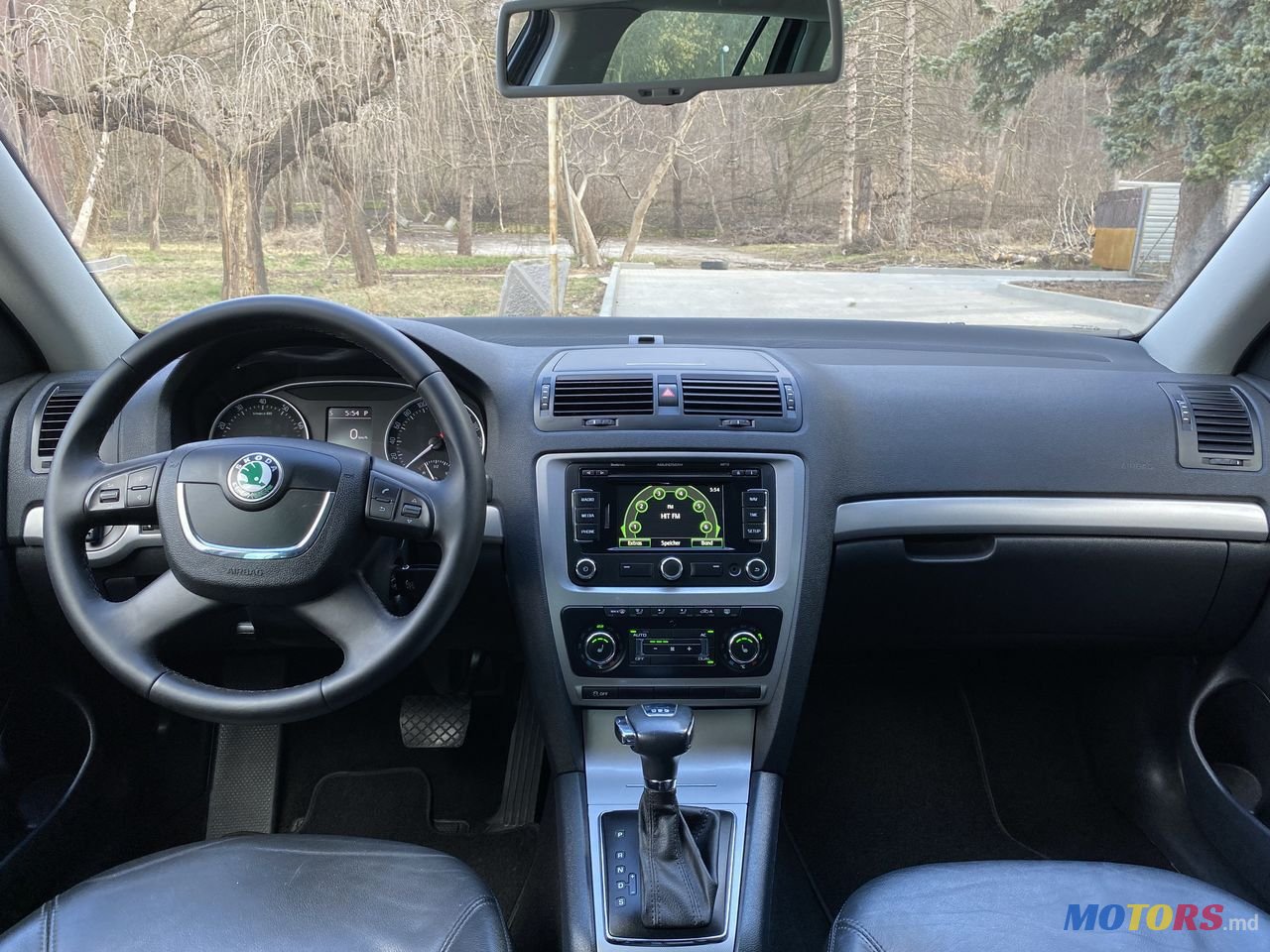 2013' Skoda Octavia photo #2