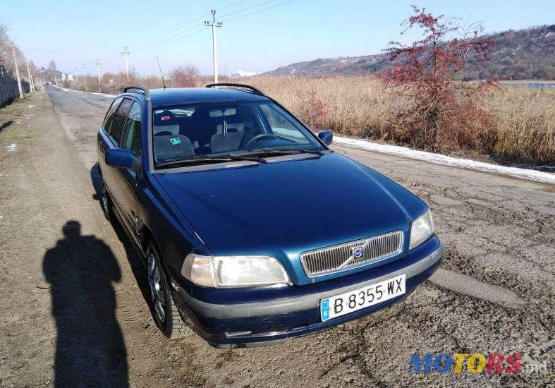 1998' Volvo V40 photo #1