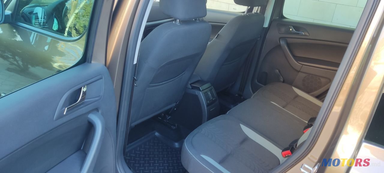 2013' Skoda Yeti photo #5