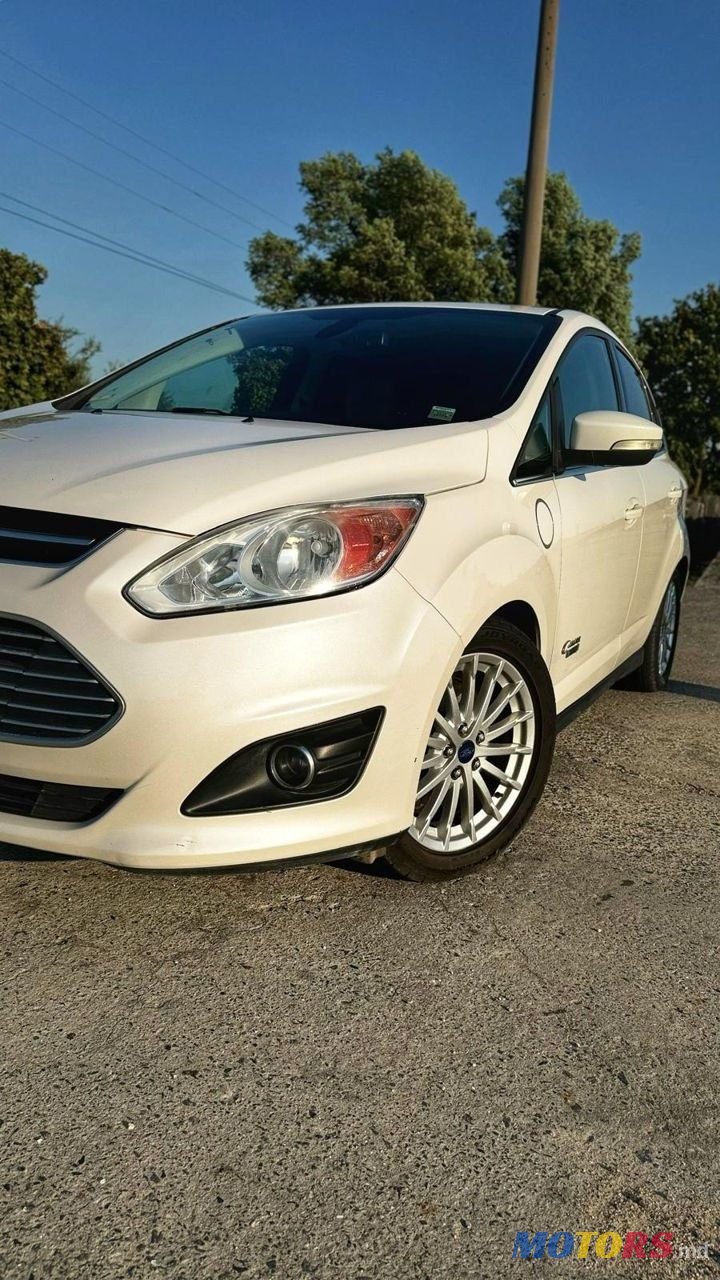 2012' Ford C-MAX photo #1