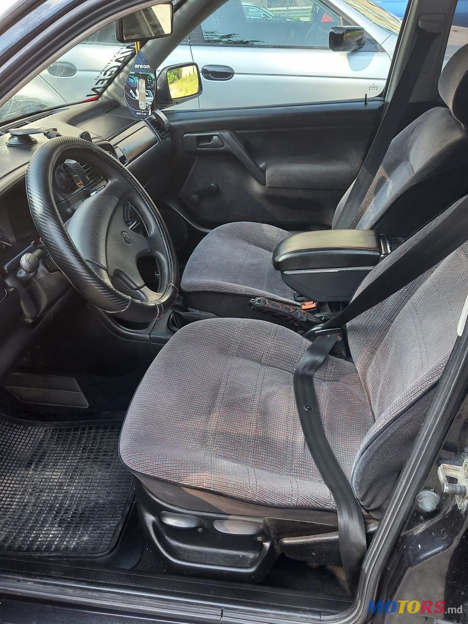 1993' Volkswagen Vento photo #2