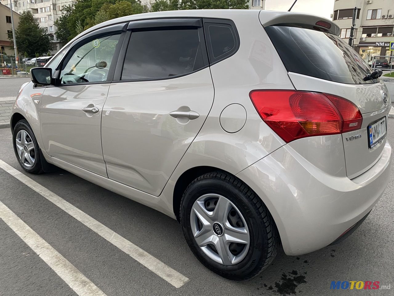 2011' Kia Venga photo #4