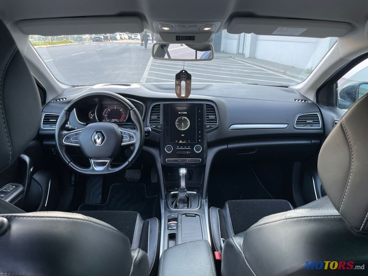 2019' Renault Megane photo #5