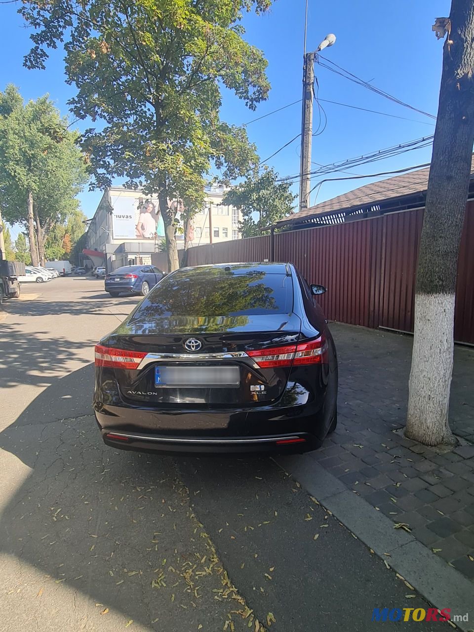 2013' Toyota Avalon photo #3