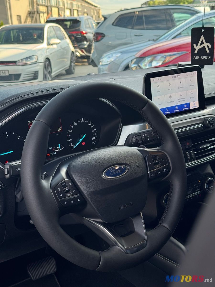 2023' Ford Focus photo #5