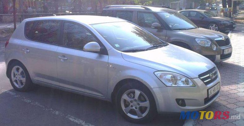 2008' Kia Cee'D photo #2