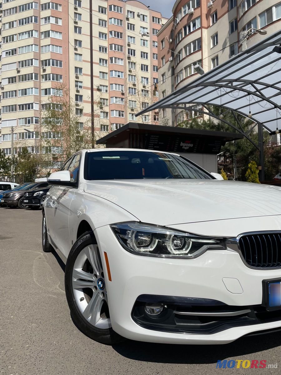 2018' BMW 3 Series photo #1