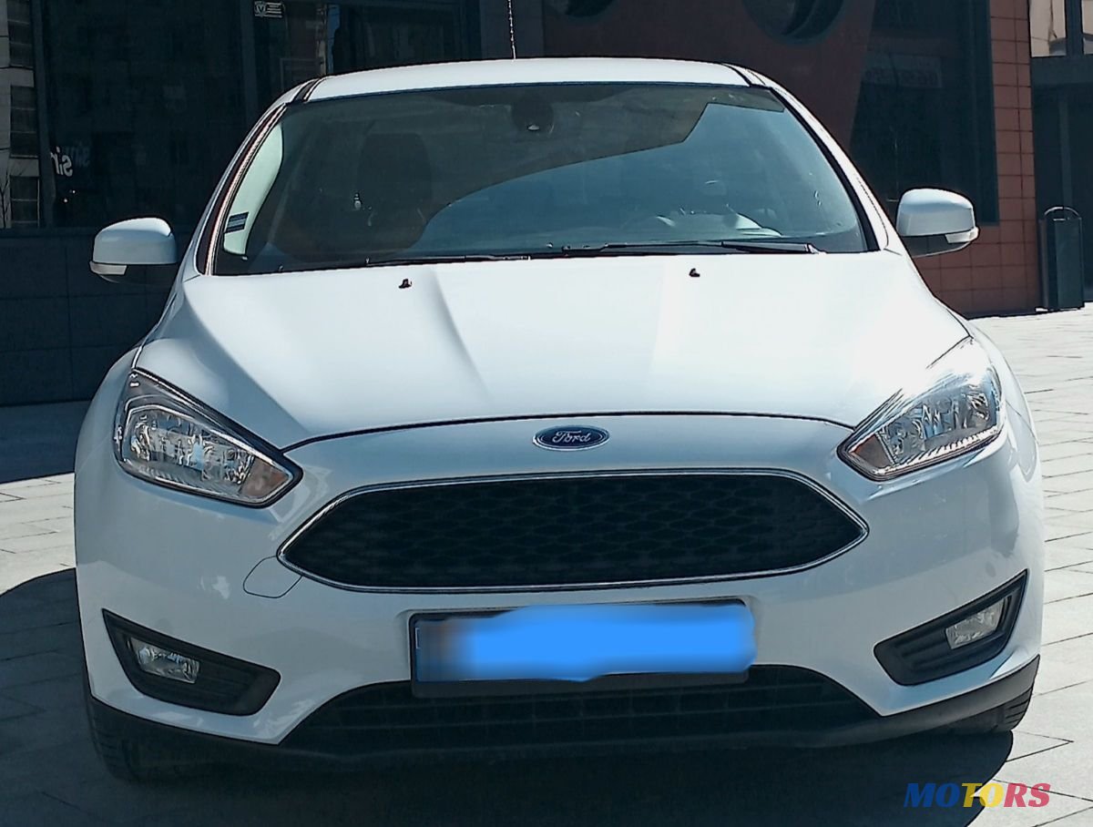 2016' Ford Focus photo #1