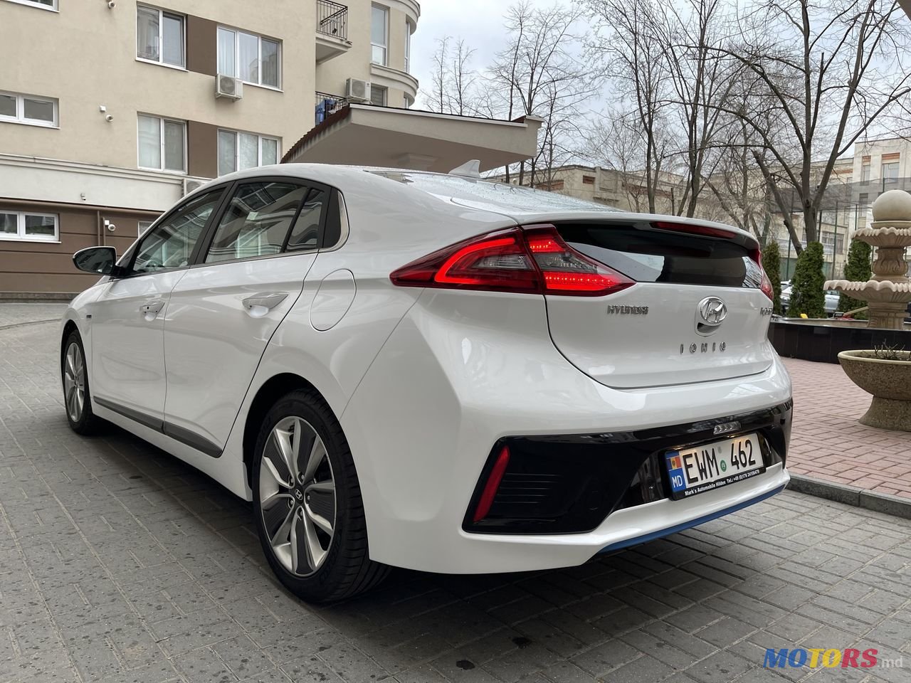 2016' Hyundai Ioniq photo #4
