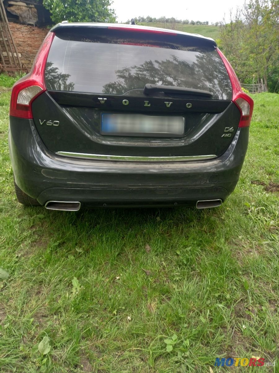 2014' Volvo V60 photo #4