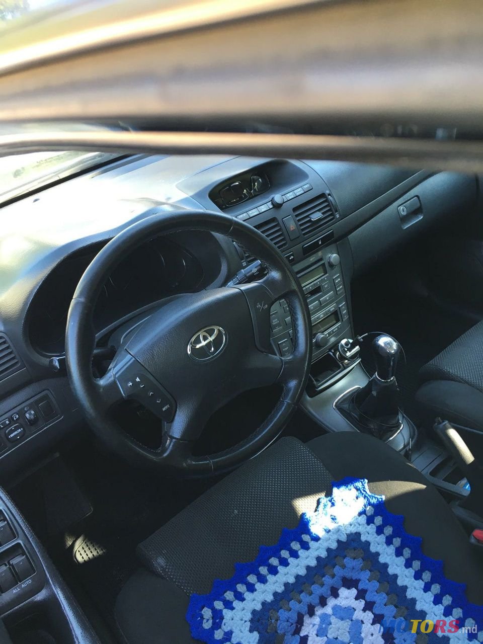 2005' Toyota Avensis photo #3
