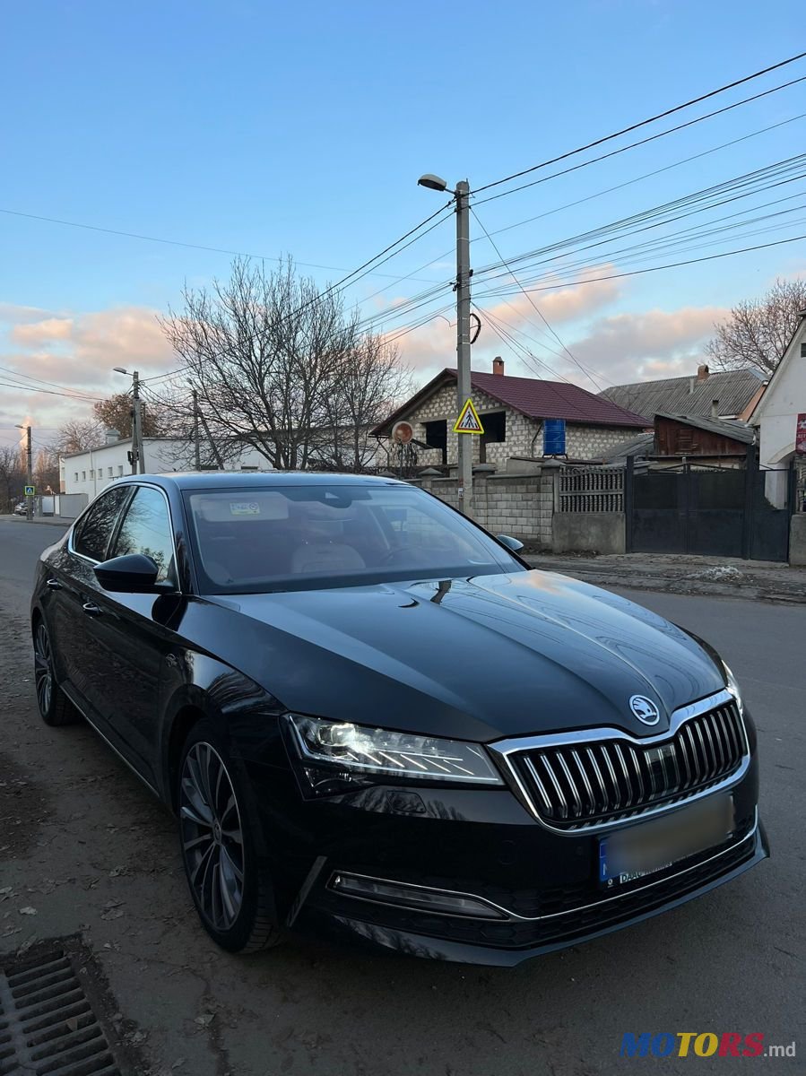 2020' Skoda Superb photo #1