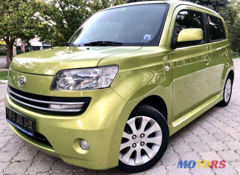 2009' Daihatsu Materia photo #2