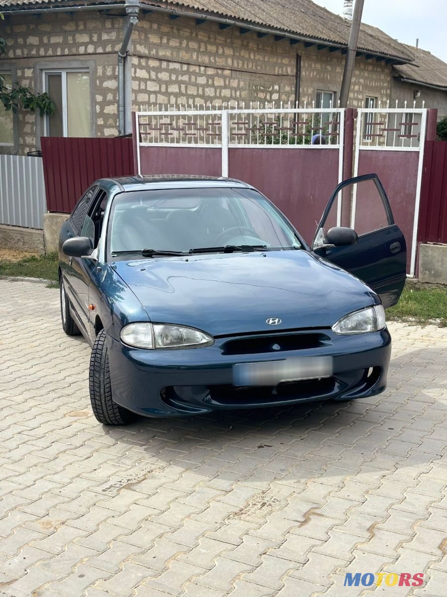 1997' Hyundai Accent photo #1