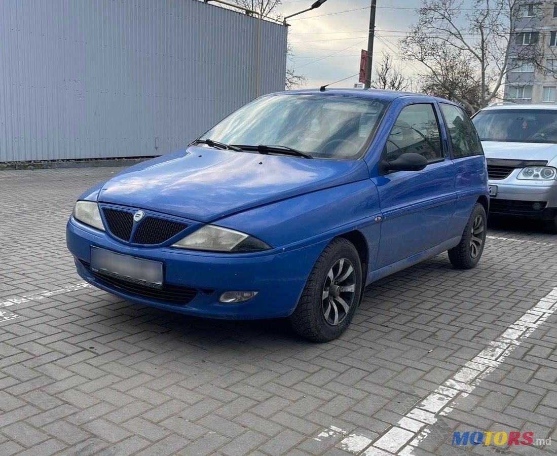 2001' Lancia Ypsilon photo #1