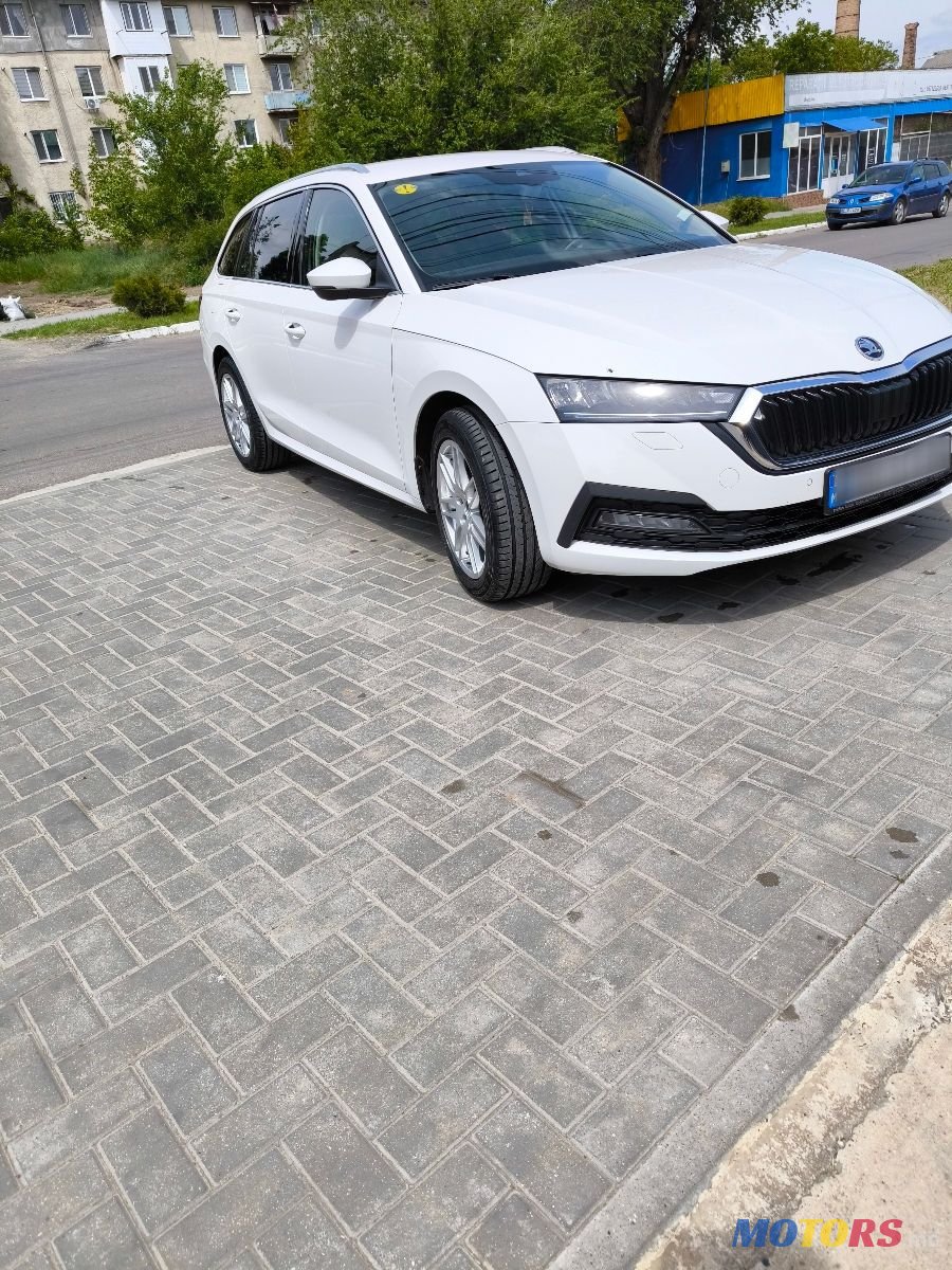 2022' Skoda Octavia photo #2