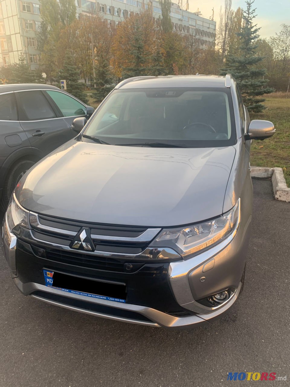 2018' Mitsubishi Outlander photo #1