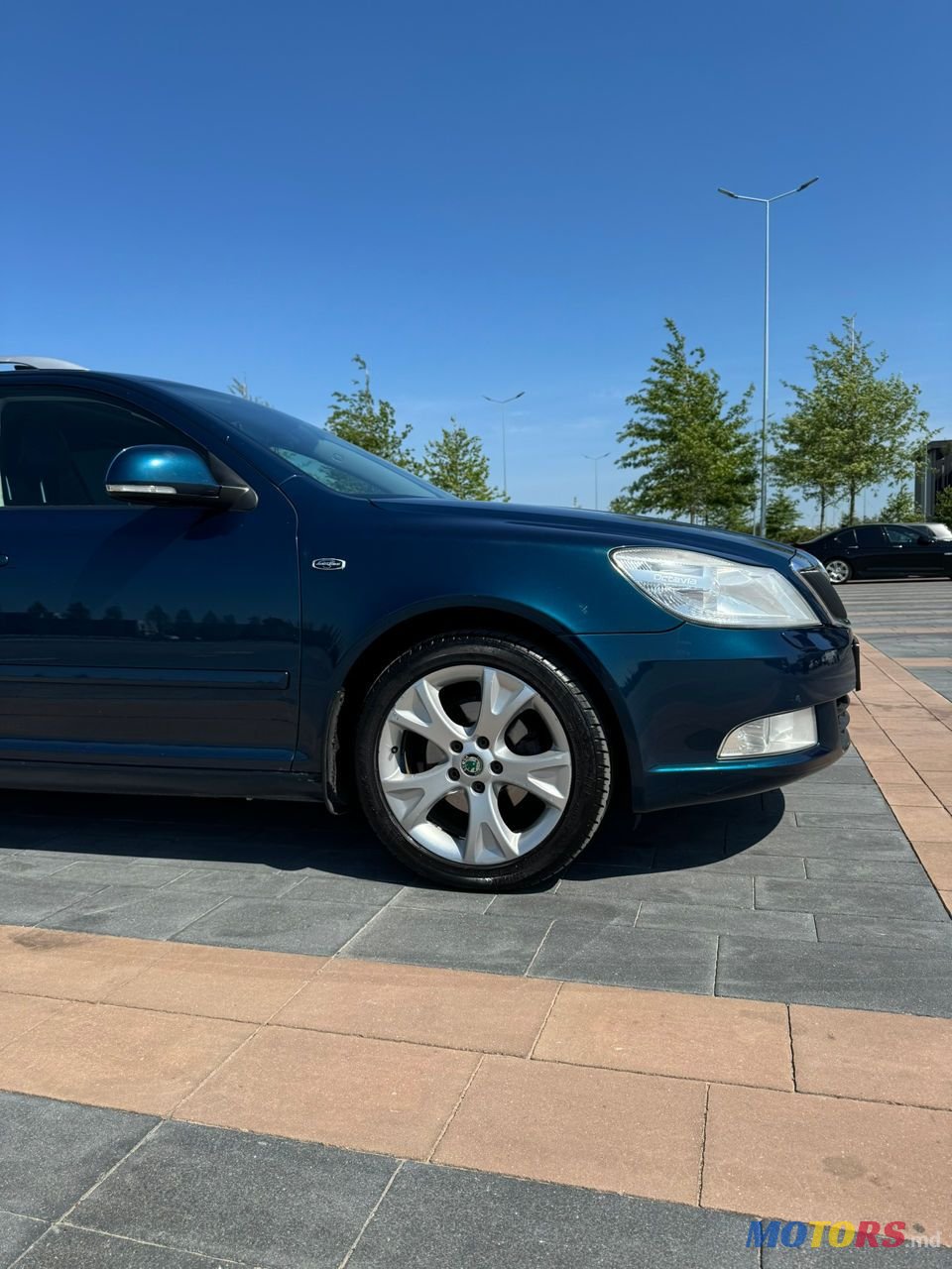 2011' Skoda Octavia photo #3