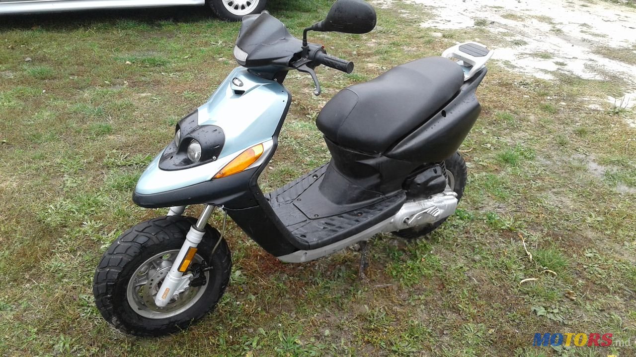 2003' Yamaha photo #1