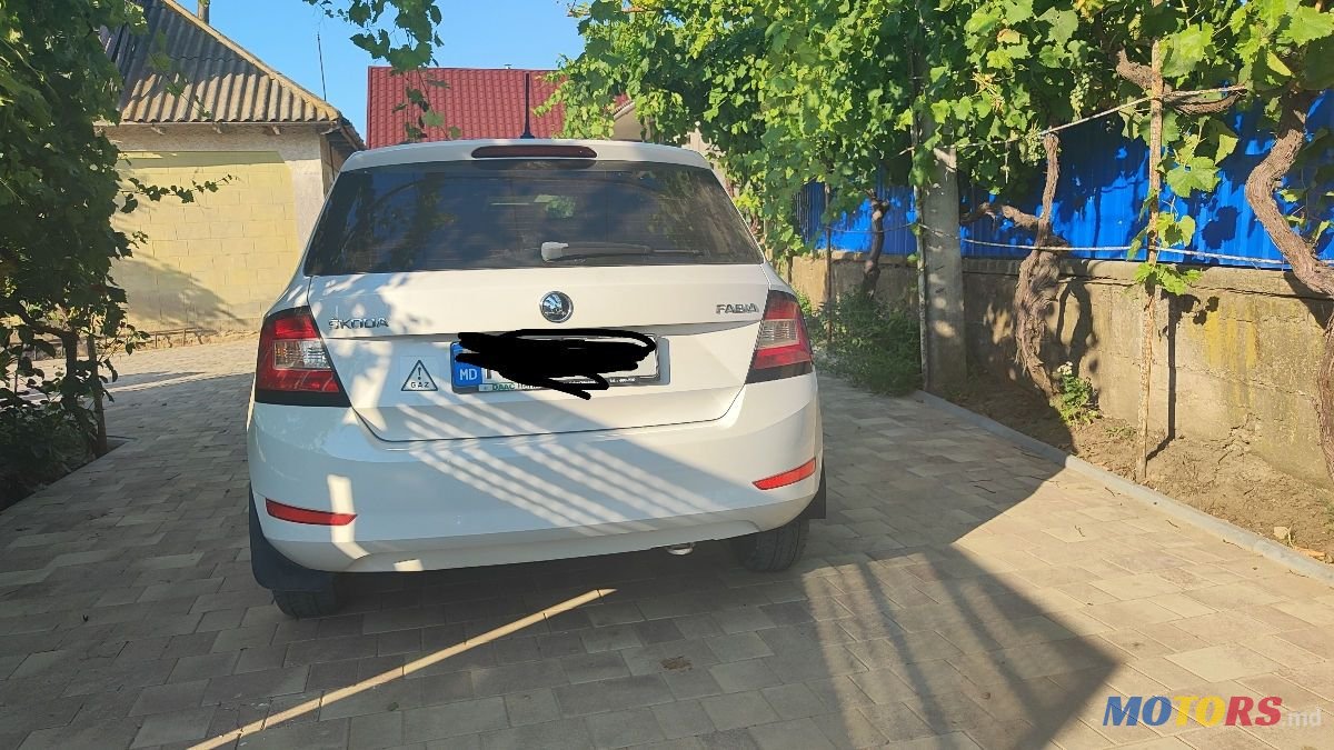 2018' Skoda Fabia photo #2