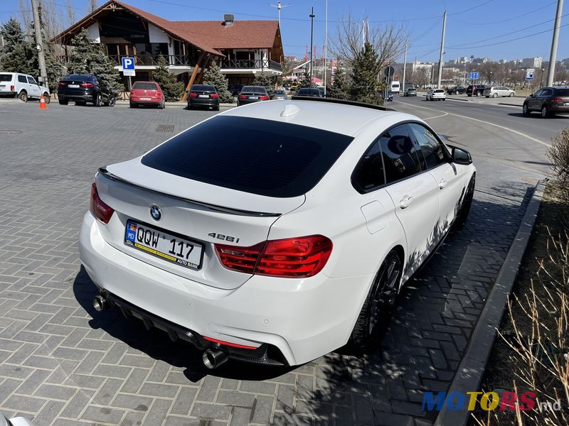 2015' BMW 4 Series photo #4