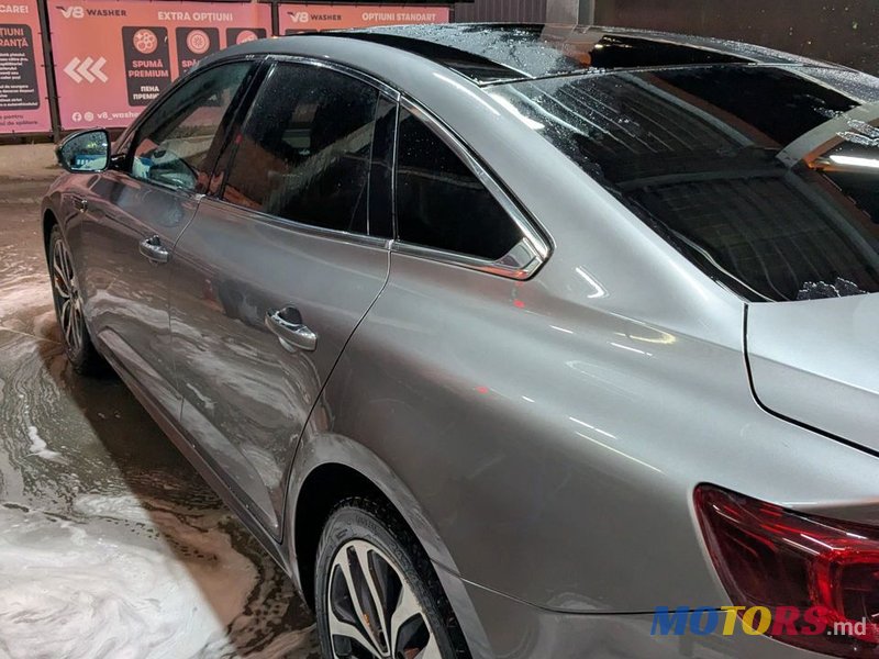 2016' Renault Talisman photo #3