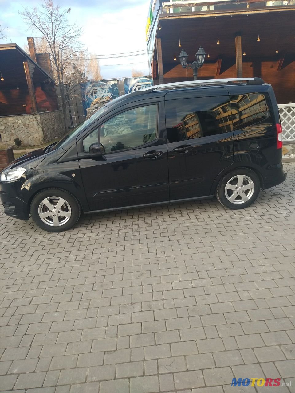 2014' Ford Tourneo Courier photo #2