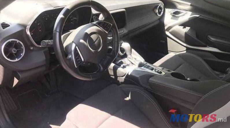 2017' Chevrolet Camaro photo #1