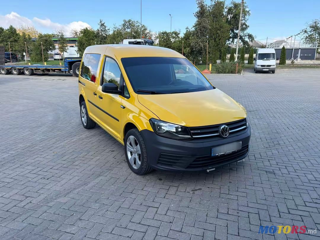 2020' Volkswagen Caddy photo #2