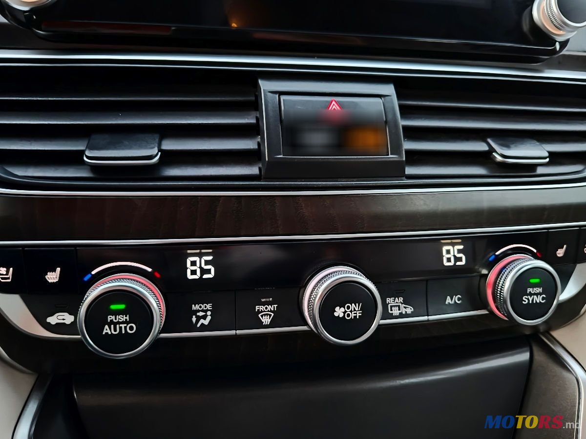 2018' Honda Accord photo #6