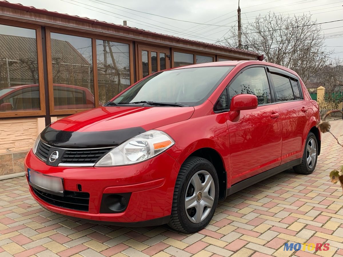 2008' Nissan Versa photo #5