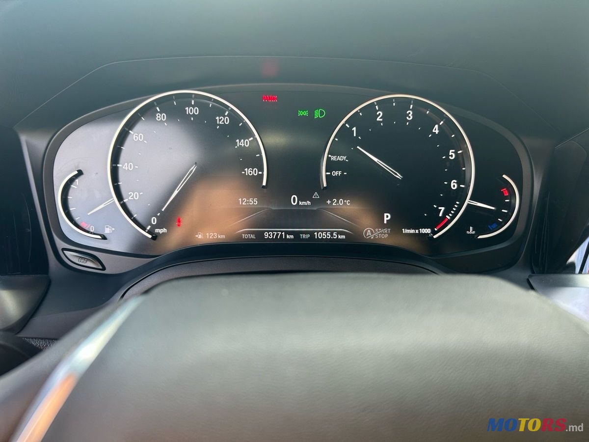 2019' BMW 3 Series photo #6