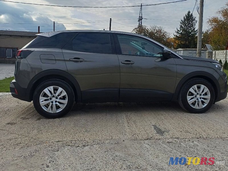 2019' Peugeot 3008 photo #3