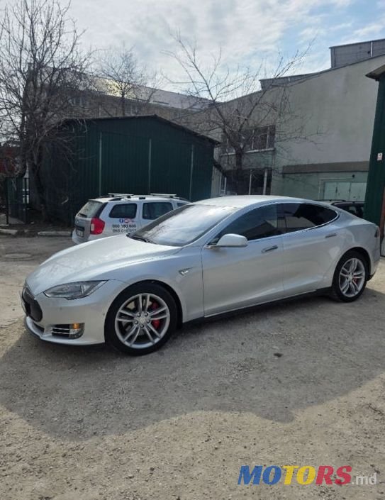 2016' Tesla Model S photo #2