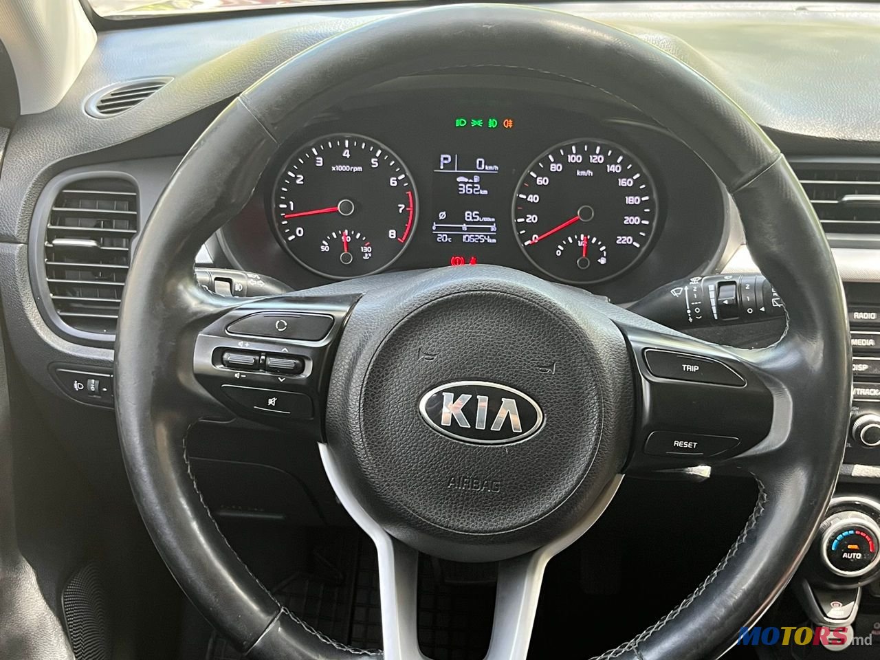 2018' Kia Rio X-Line photo #3