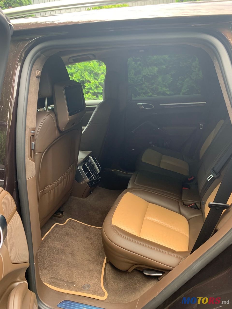 2015' Porsche Cayenne photo #4