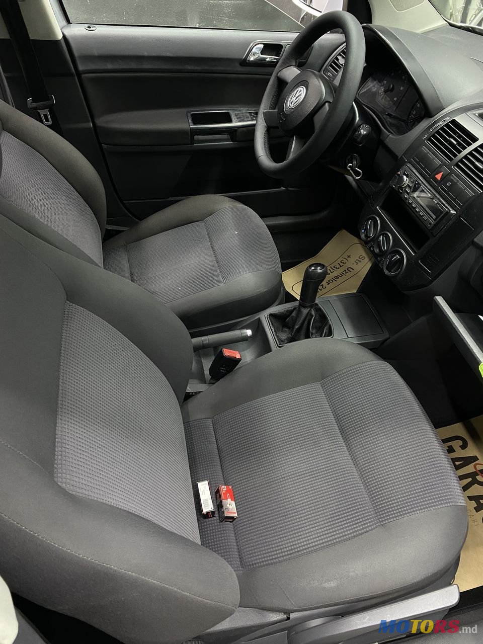 2003' Volkswagen Polo photo #3