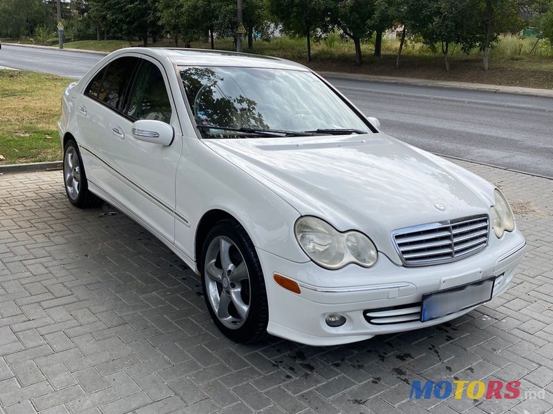 2006' Mercedes-Benz C-Class photo #6