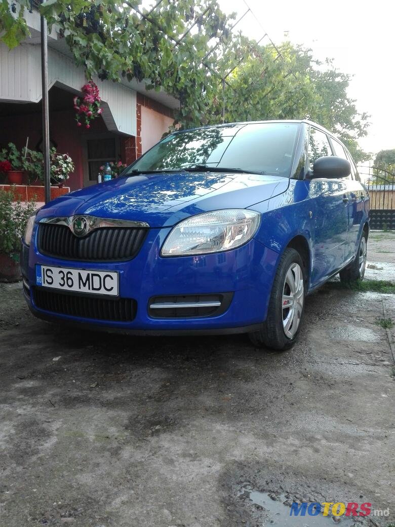 2009' Skoda Fabia photo #5